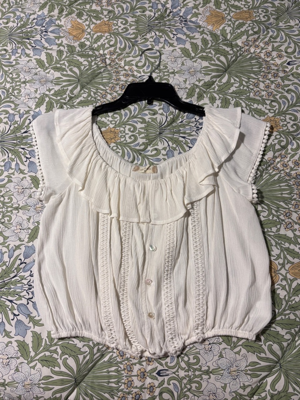 Altar'd State Cream Ruffled Crochet-Trim Button Front Cropped Top M